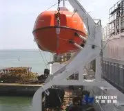 Gravity-roller-track-Davit-496